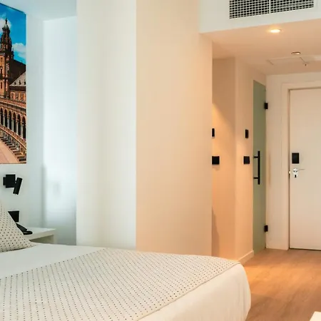 Espana ホテル 4*