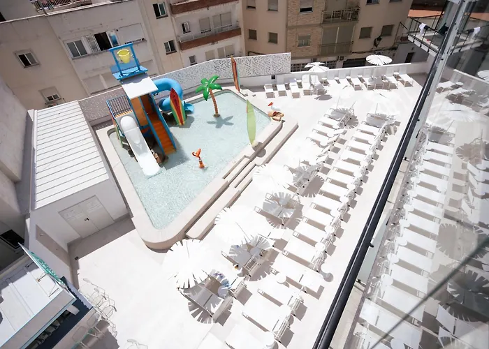 Espana 4* بينايدورم